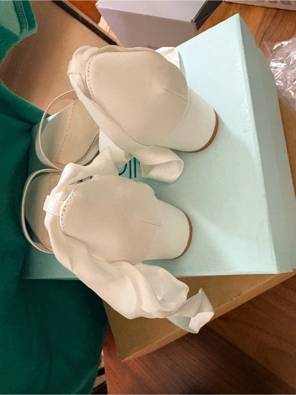 La Belle chic ivory